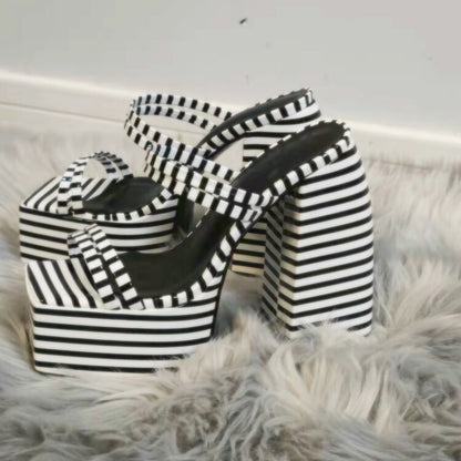 Elegante Orthopädische Sandalen für jeden Schritt