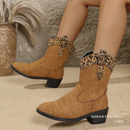 Klassische Orthopädische Stiefel mit zeitlosem Stil