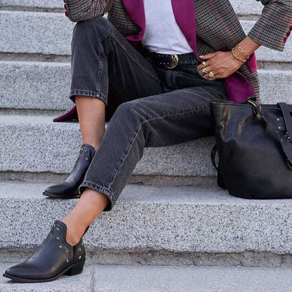 Anmutige Orthopädische Stiefel für modernen Look