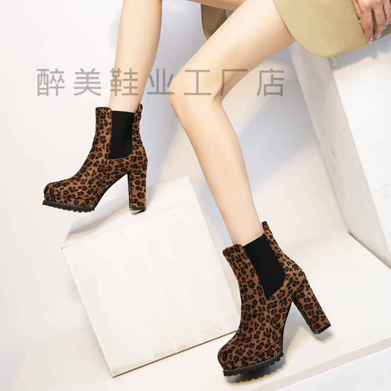 Vintage inspirierte Orthopädische Stiefel