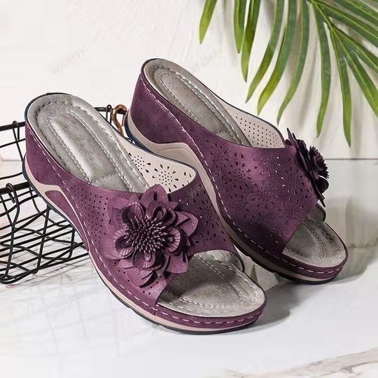 Klassische Orthopädische Sandalen mit zeitlosem Stil