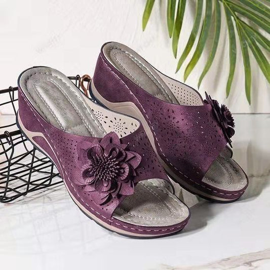 Klassische Orthopädische Sandalen mit zeitlosem Stil