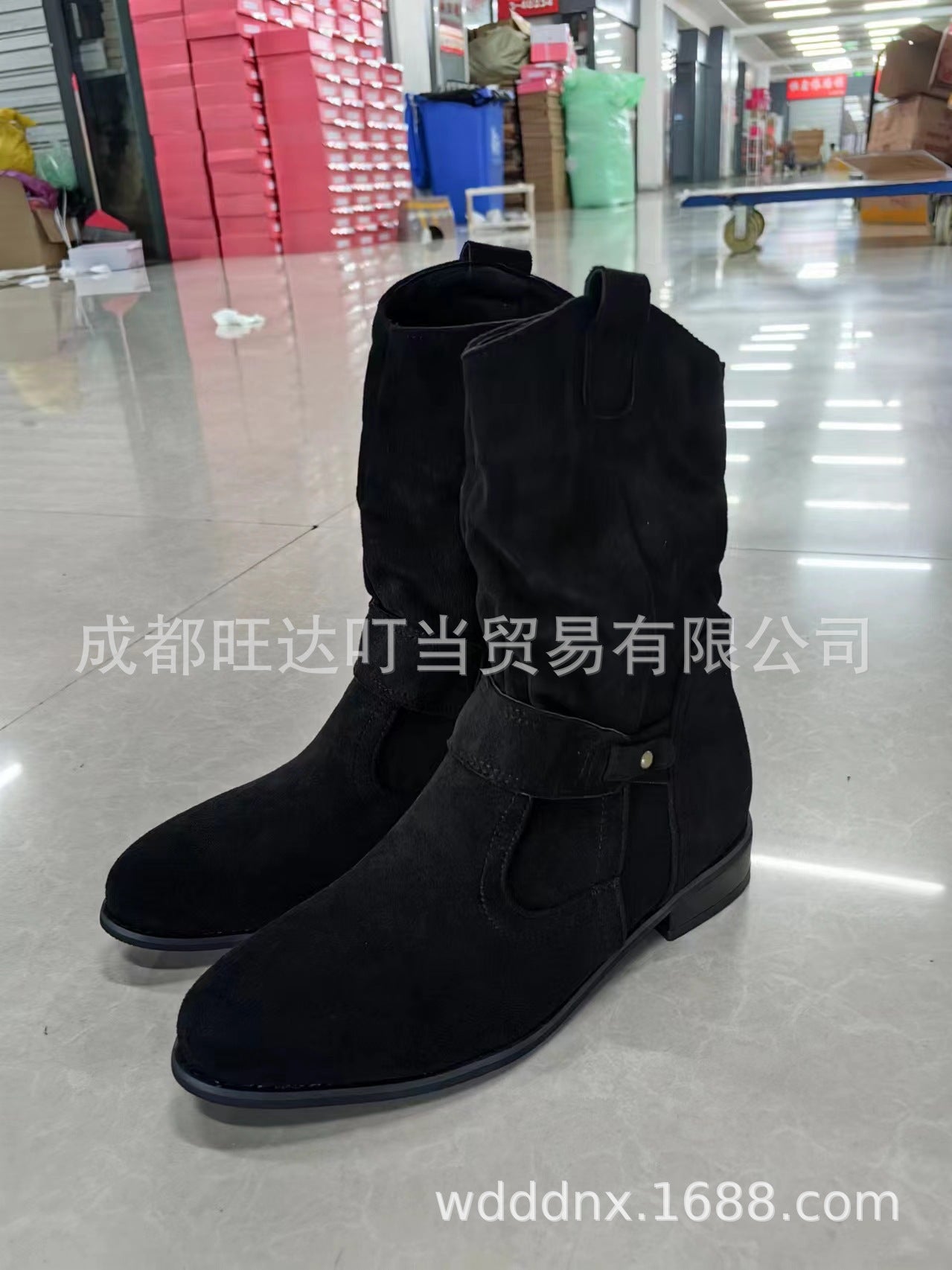Anmutige Orthopädische Stiefel für modernen Look