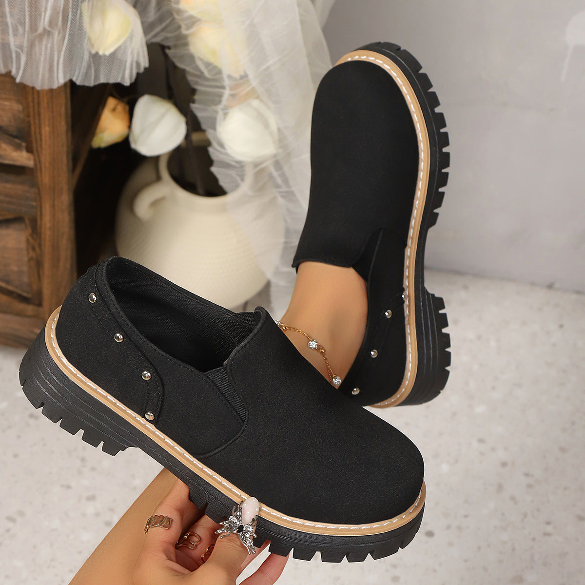 Klassische Orthopädische Schuhe mit zeitlosem Stil