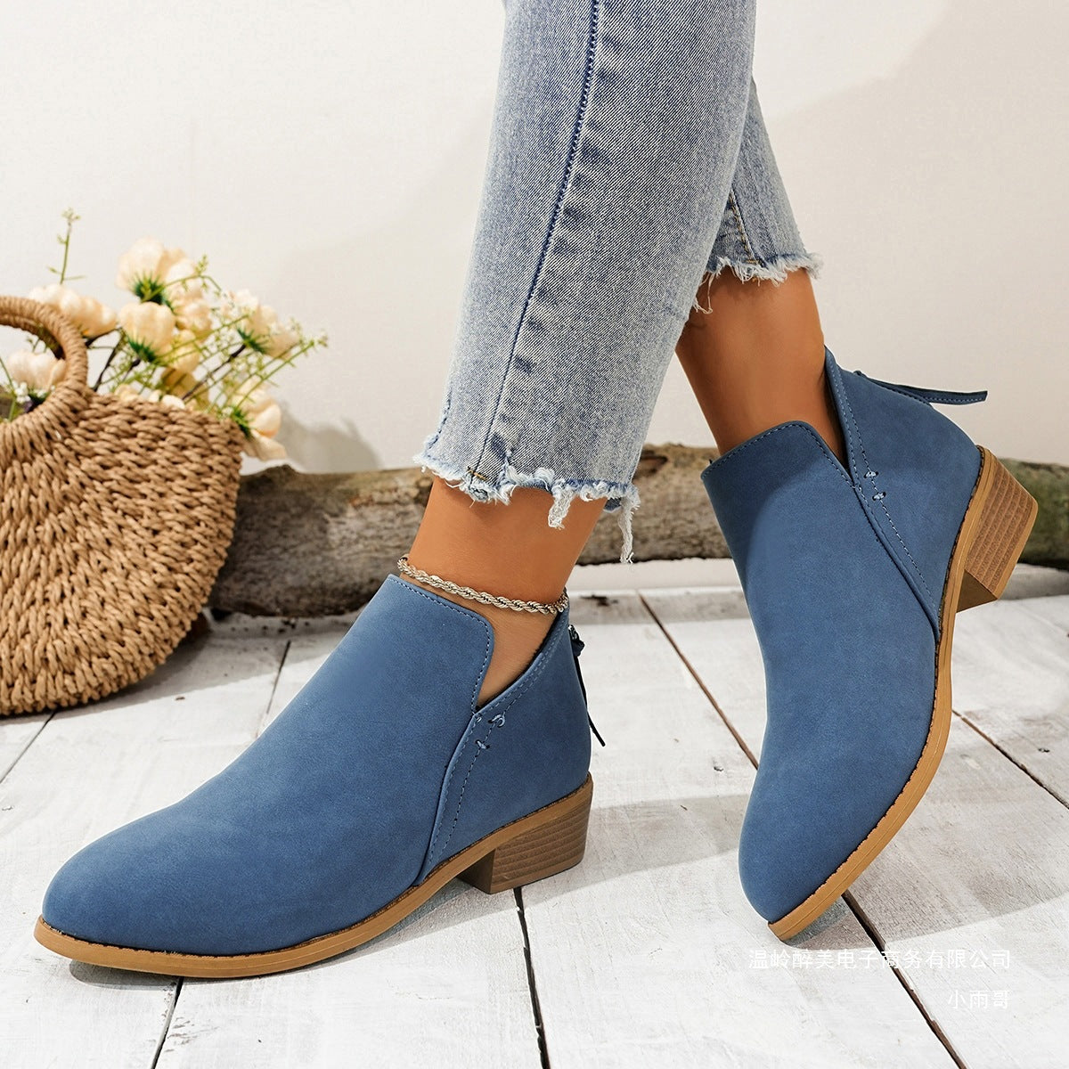 Anmutige Orthopädische Stiefel für modernen Look