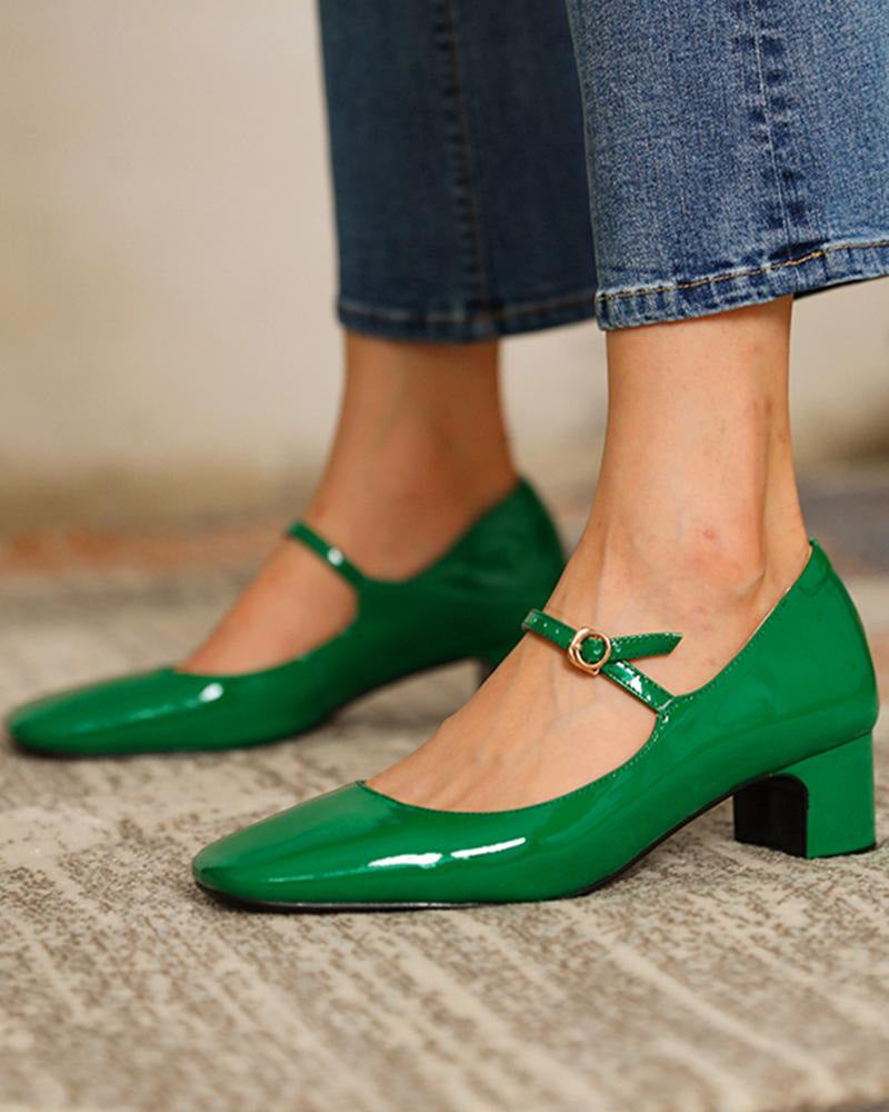 Elegante Orthopädische Schuhe für jeden Schritt