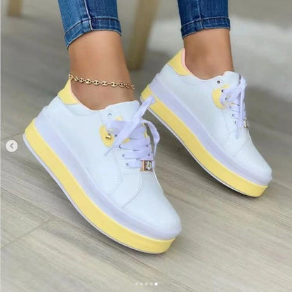 Klassische Orthopädische Schuhe mit zeitlosem Stil