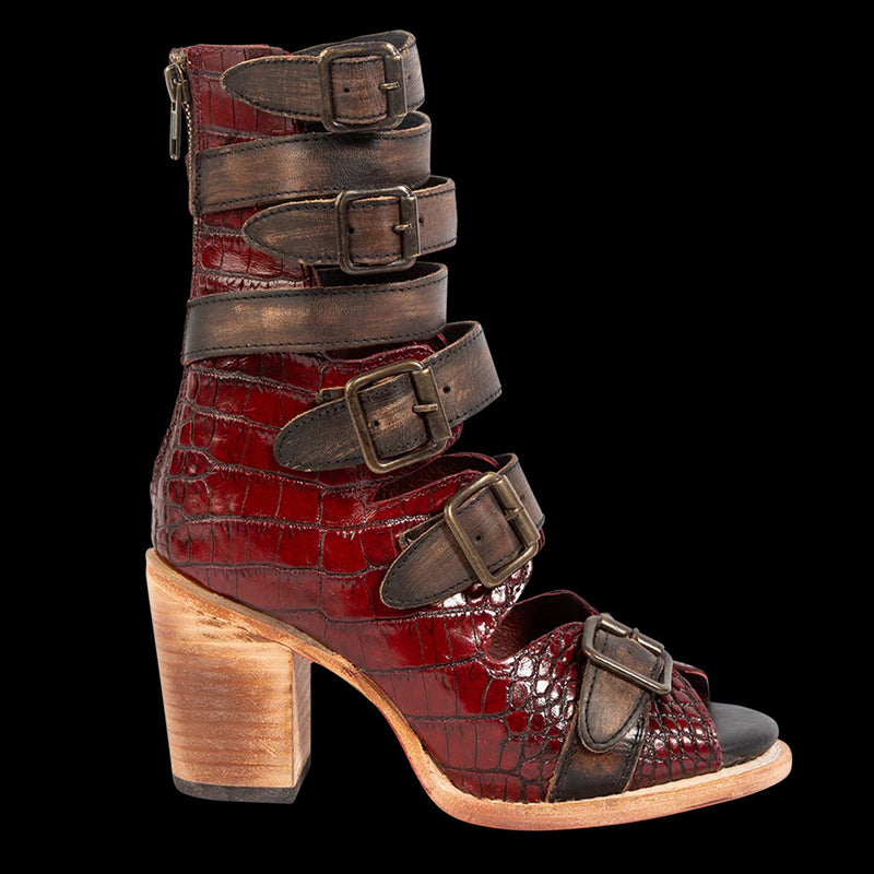 Wunderschön gefertigte Orthopädische Sandalen
