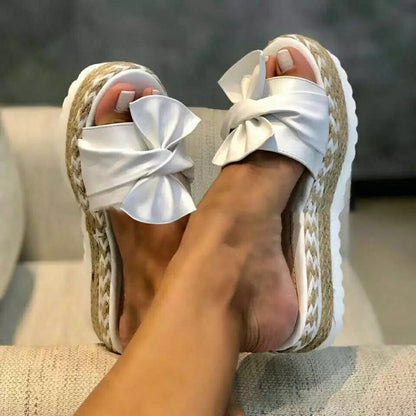 Schicke Orthopädische Sandalen mit einzigartigem Design