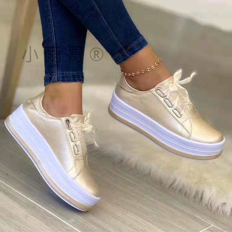 Klassische Orthopädische Schuhe mit zeitlosem Stil