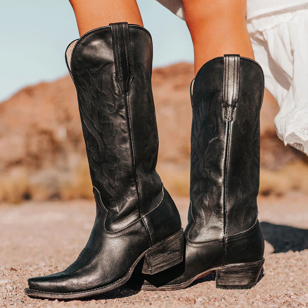 Anmutige Orthopädische Stiefel für modernen Look