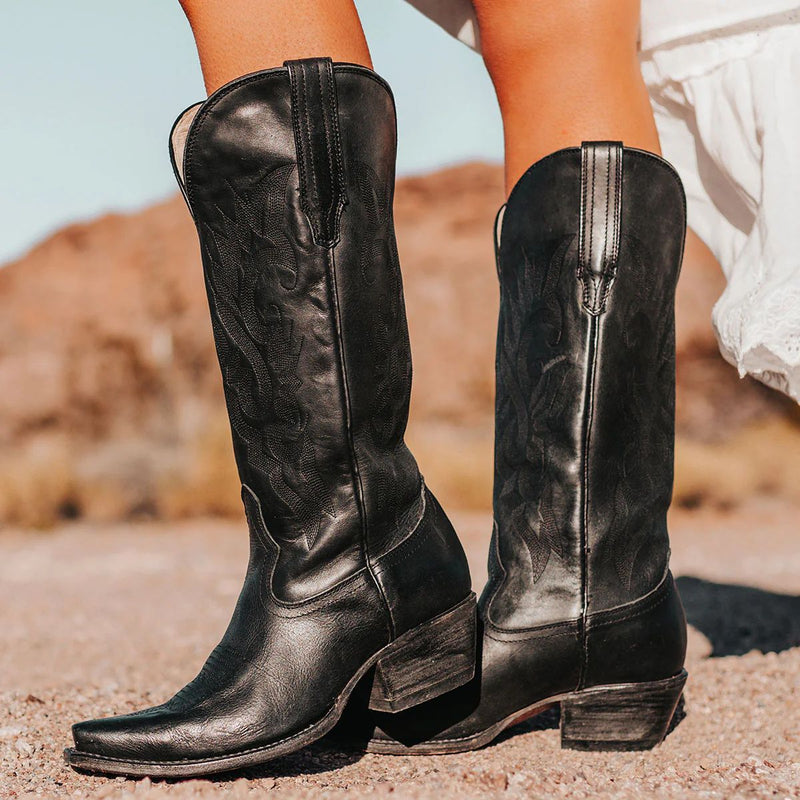 Anmutige Orthopädische Stiefel für modernen Look