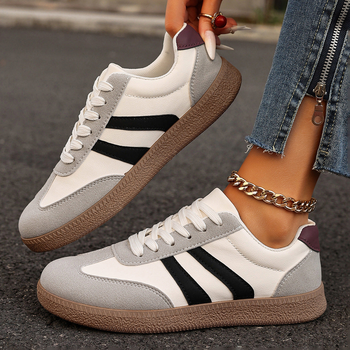 Anmutige Orthopädische Sneakers für modernen Look