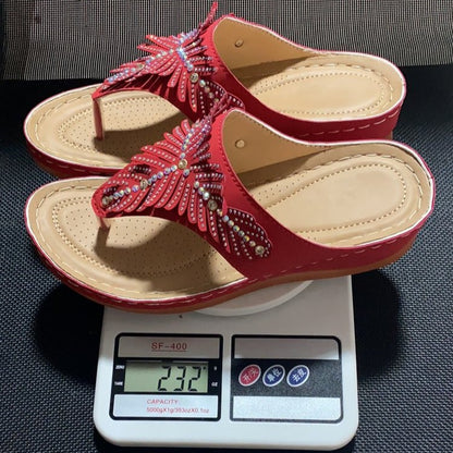Anmutige Orthopädische Sandalen für modernen Look
