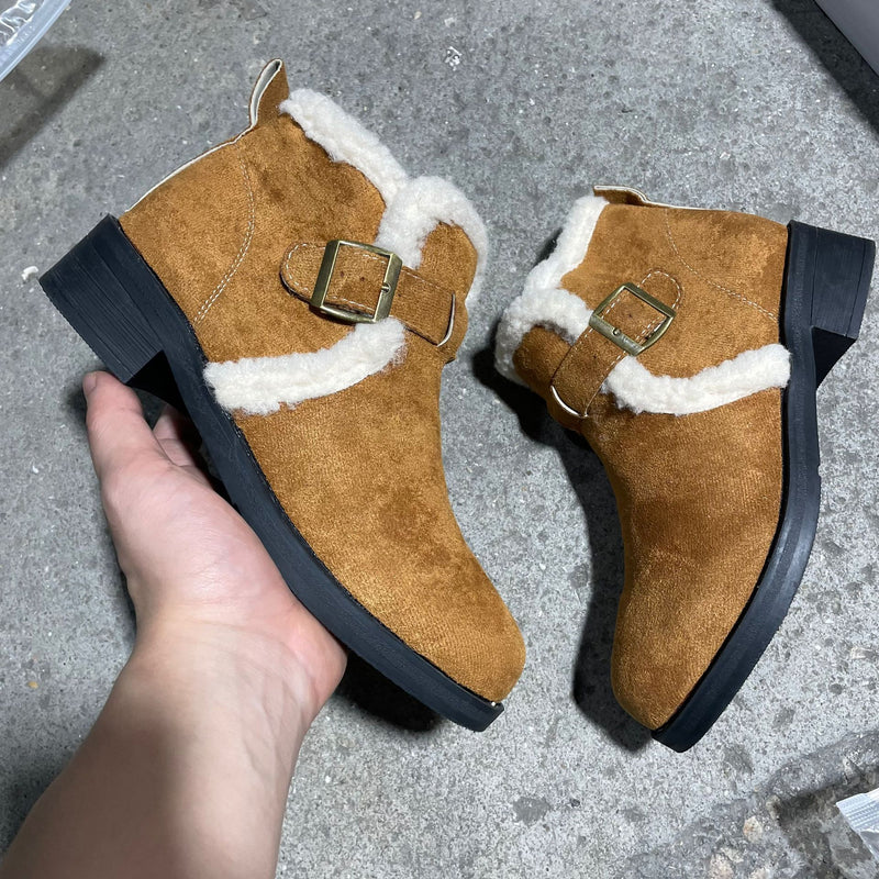 Bequeme Orthopädische Stiefel für den Alltag