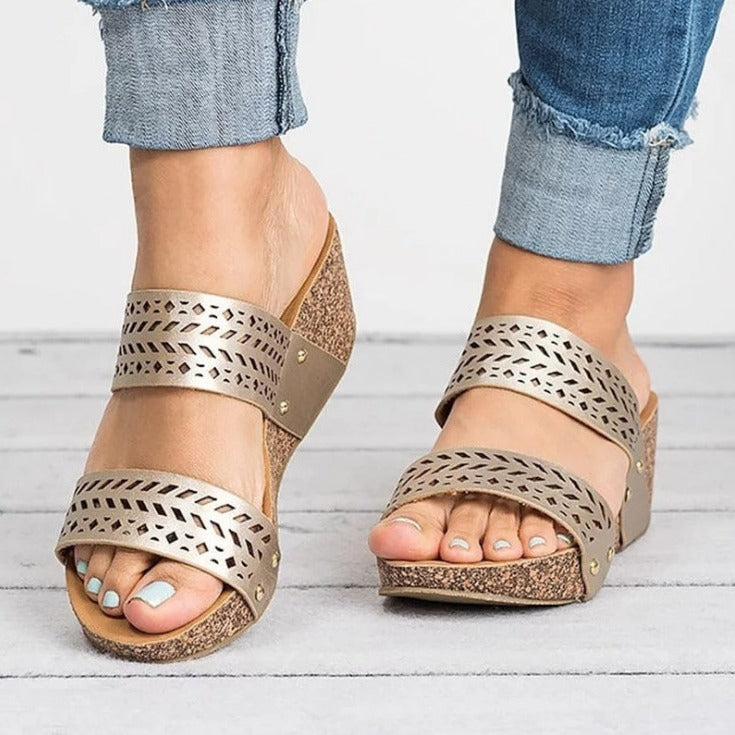 Anmutige Orthopädische Sandalen für modernen Look