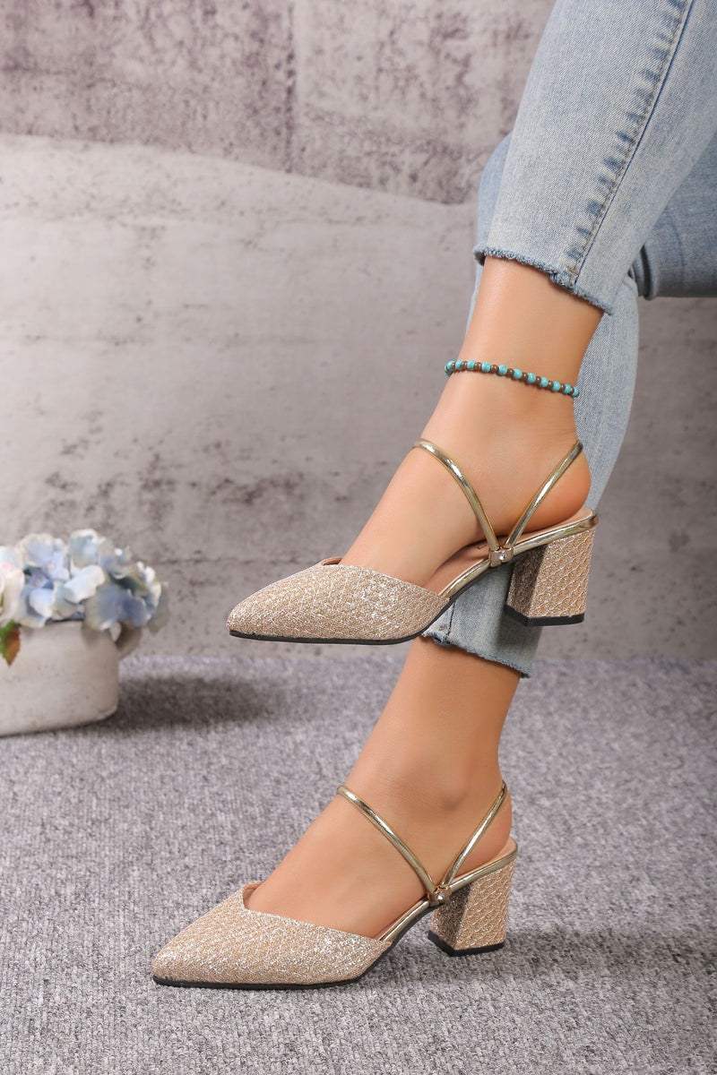 Klassische Orthopädische Absatzschuhe mit zeitlosem Stil
