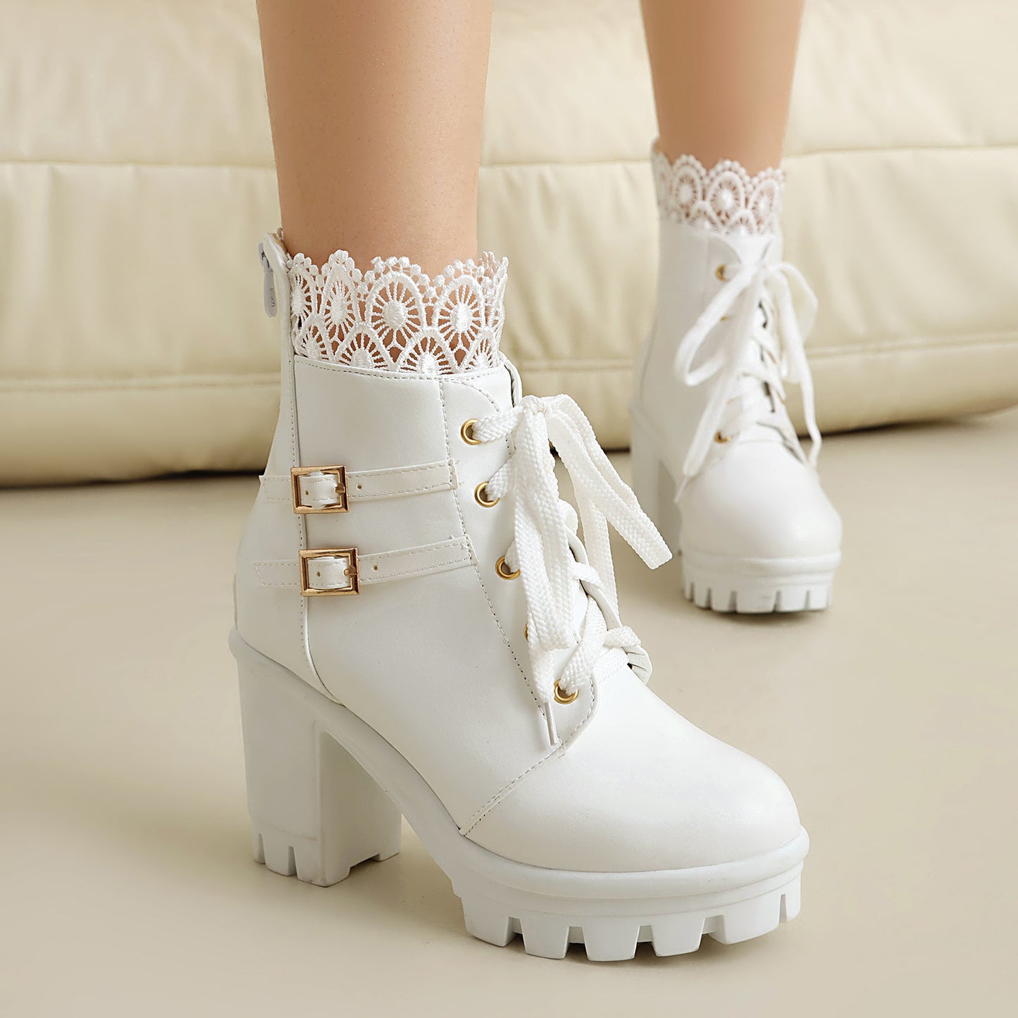 Wunderschön gefertigte Orthopädische Stiefel