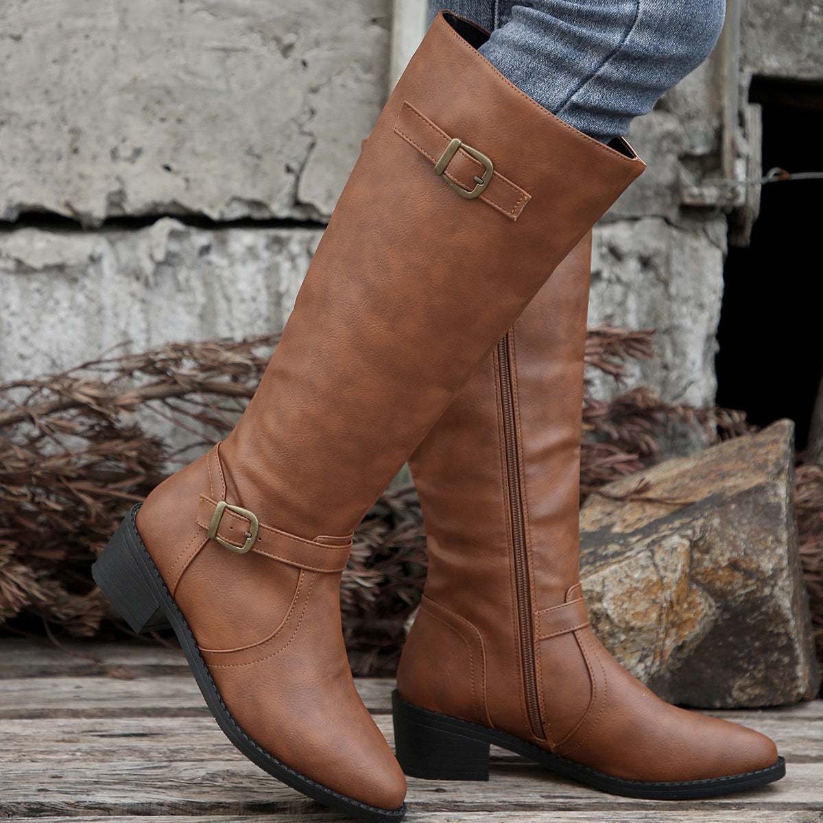 Schicke Orthopädische Stiefel mit einzigartigem Design