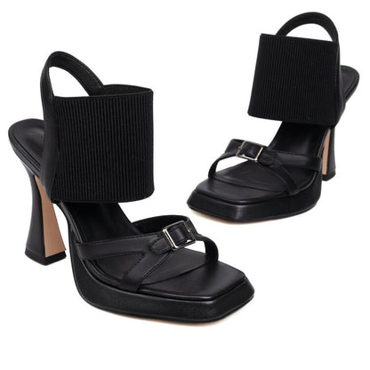 Klassische Orthopädische Sandalen mit zeitlosem Stil