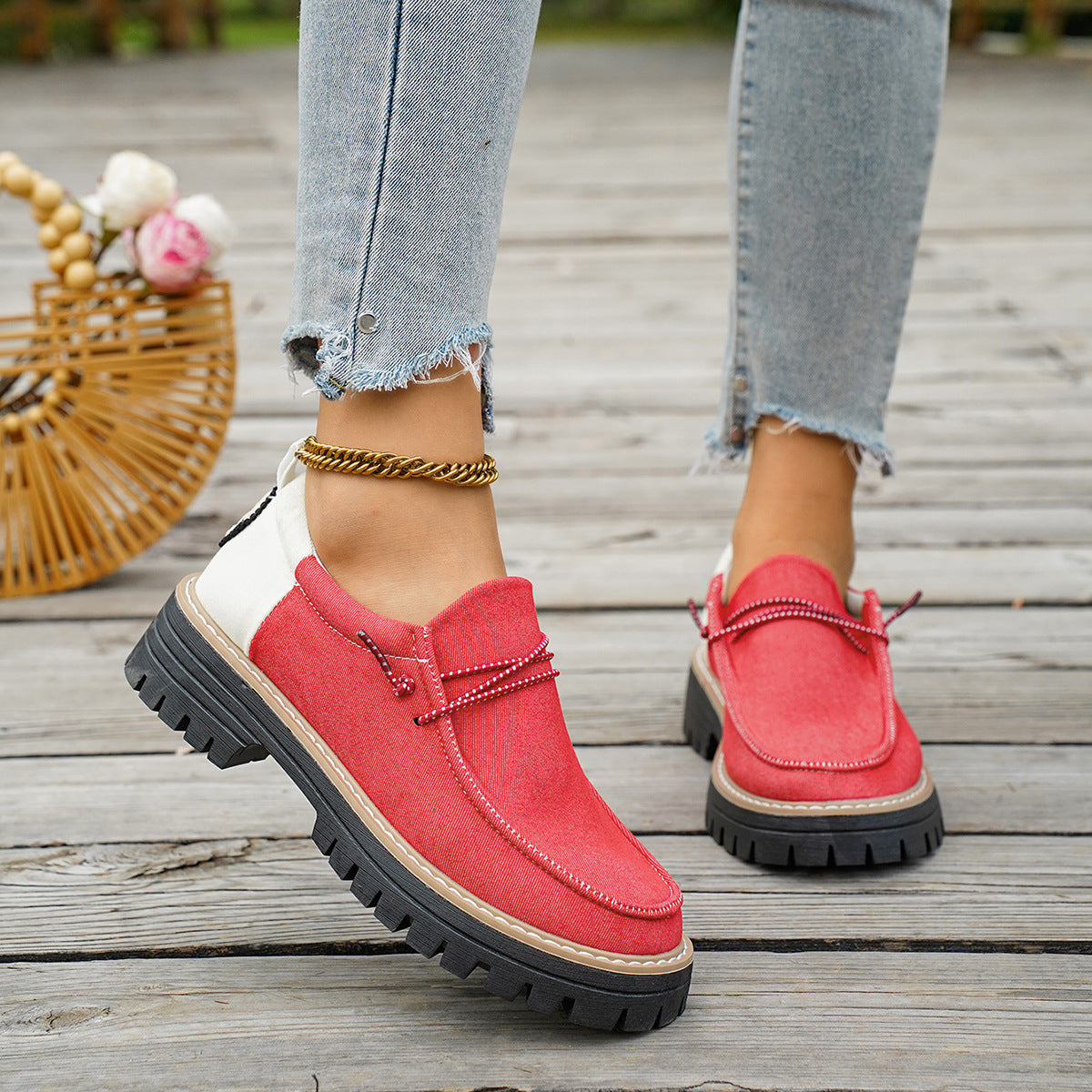 Klassische Orthopädische Schuhe mit zeitlosem Stil