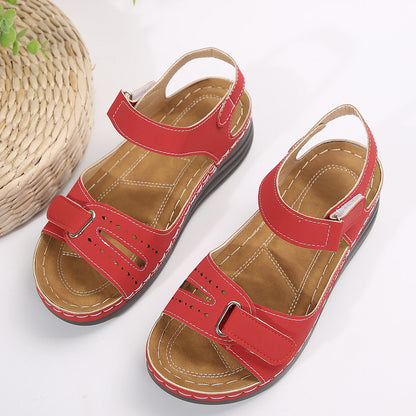 Anmutige Orthopädische Sandalen für modernen Look