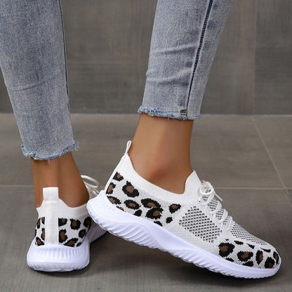 Klassische Orthopädische Schuhe mit zeitlosem Stil