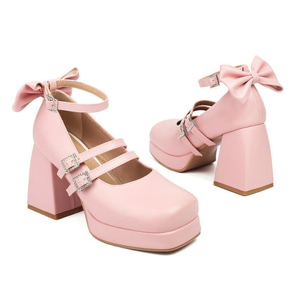 Schicke Orthopädische Schuhe mit einzigartigem Design