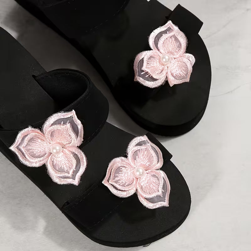 Schicke Orthopädische Sandalen mit einzigartigem Design