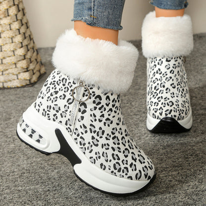 Klassische Orthopädische Stiefel mit zeitlosem Stil