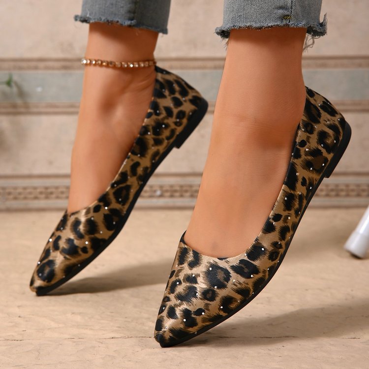 Schicke Orthopädische Schuhe mit einzigartigem Design
