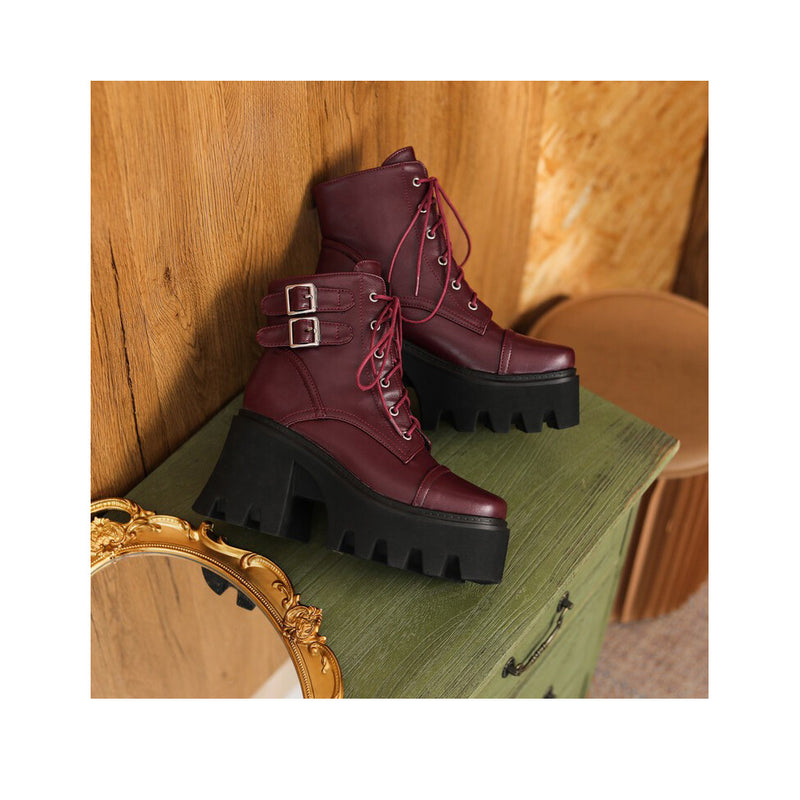 Bequeme Orthopädische Stiefel für den Alltag