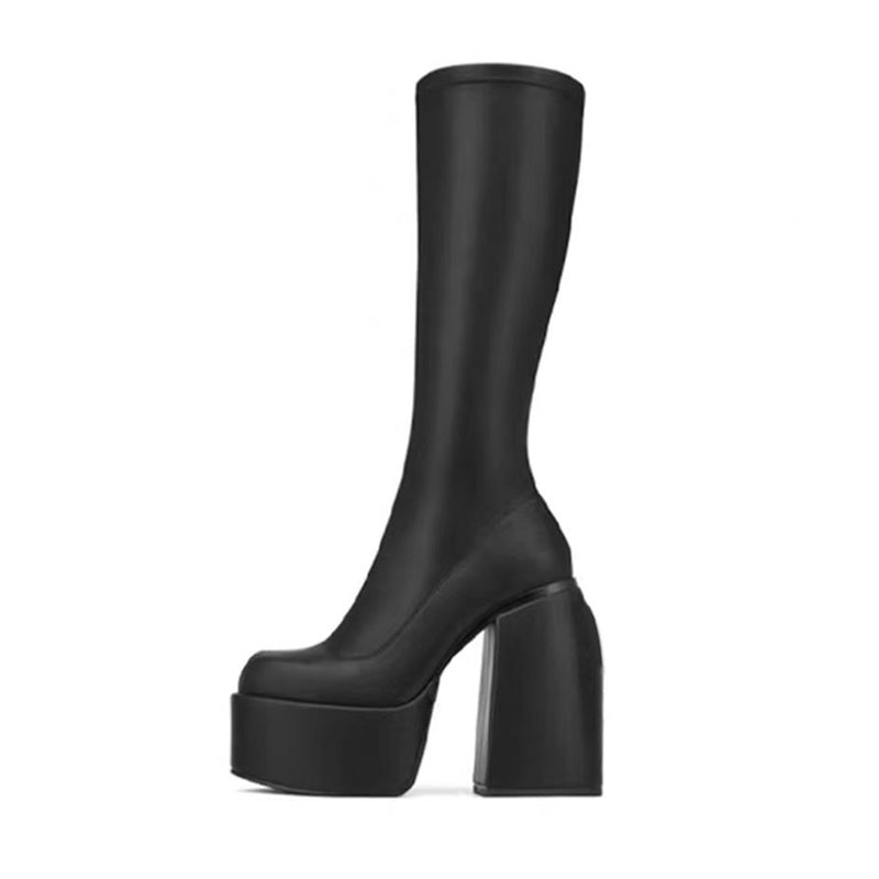 Anmutige Orthopädische Stiefel für modernen Look