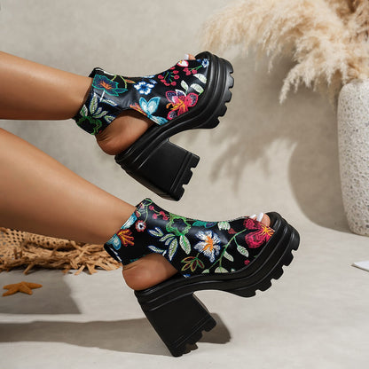 Klassische Orthopädische Stiefel mit zeitlosem Stil