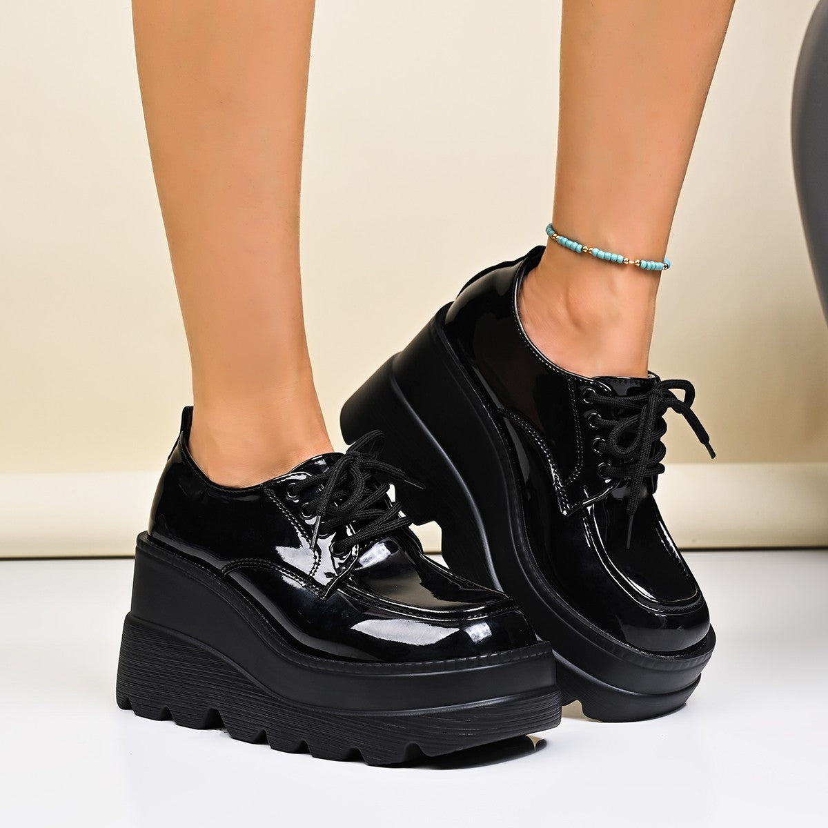 Anmutige Orthopädische Stiefel für modernen Look