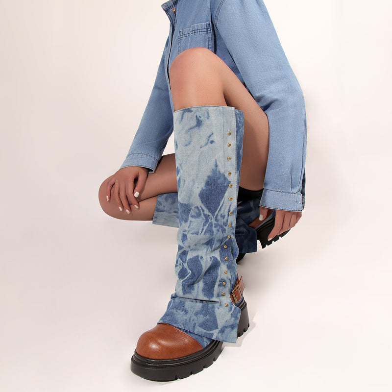Klassische Orthopädische Stiefel mit zeitlosem Stil