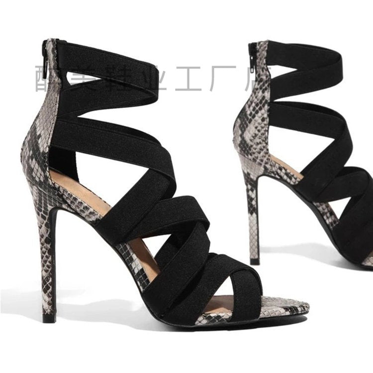 Anmutige Orthopädische Sandalen für modernen Look