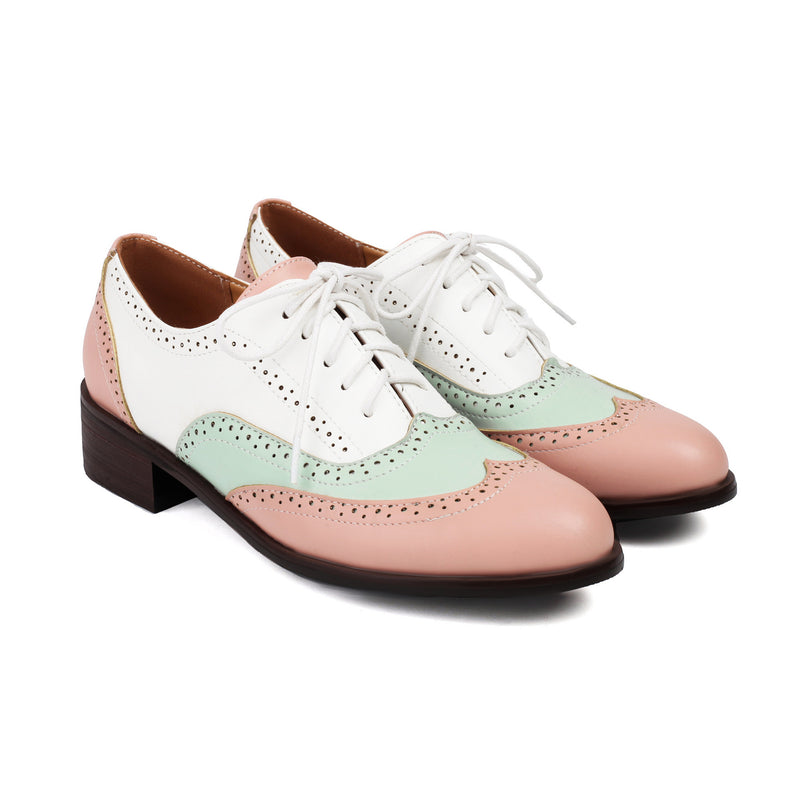 Klassische Orthopädische Schuhe mit zeitlosem Stil