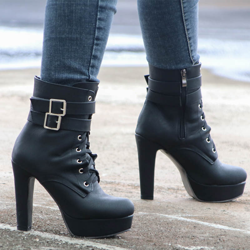Bequeme Orthopädische Stiefel für den Alltag