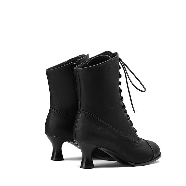 Schicke orthopädische Stiefel mit einzigartigem Design