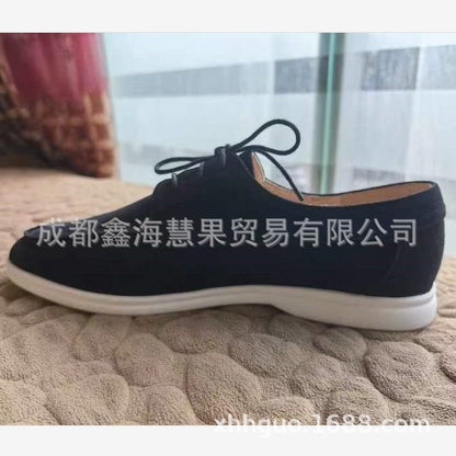 Klassische Orthopädische Schuhe mit zeitlosem Stil