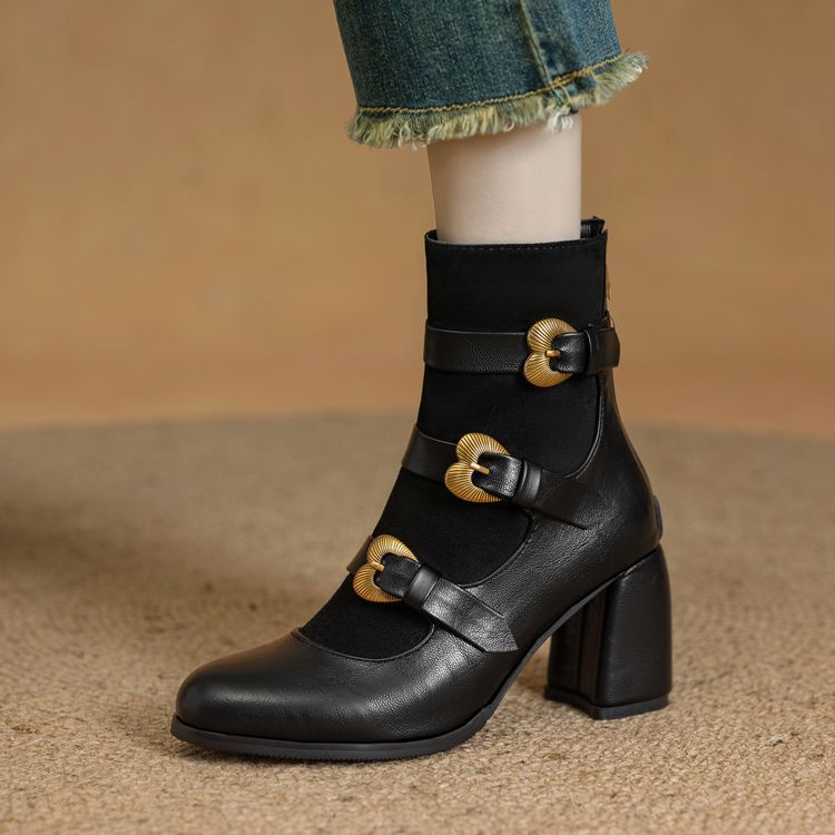 Bequeme Orthopädische Stiefel für den Alltag