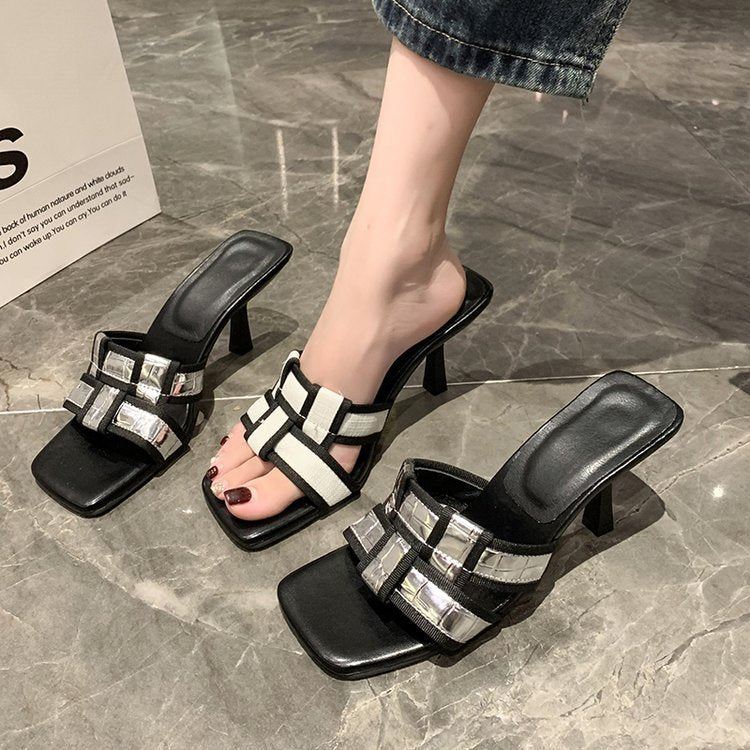 Schicke Orthopädische Sandalen mit einzigartigem Design