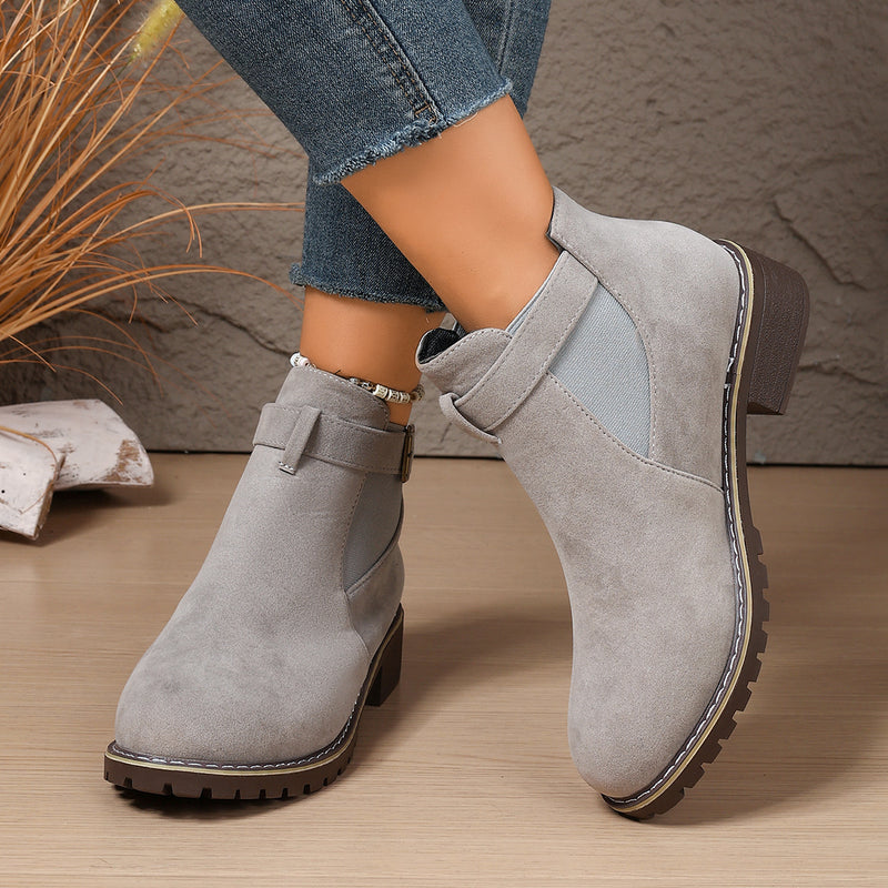 Schicke Orthopädische Stiefel mit einzigartigem Design