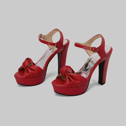 Klassische Orthopädische Sandalen mit zeitlosem Stil