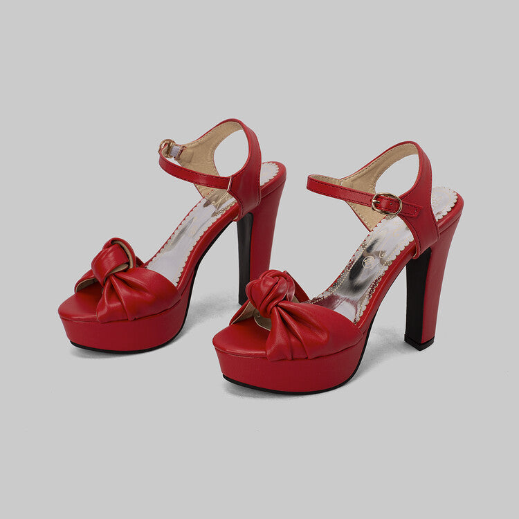 Klassische Orthopädische Sandalen mit zeitlosem Stil
