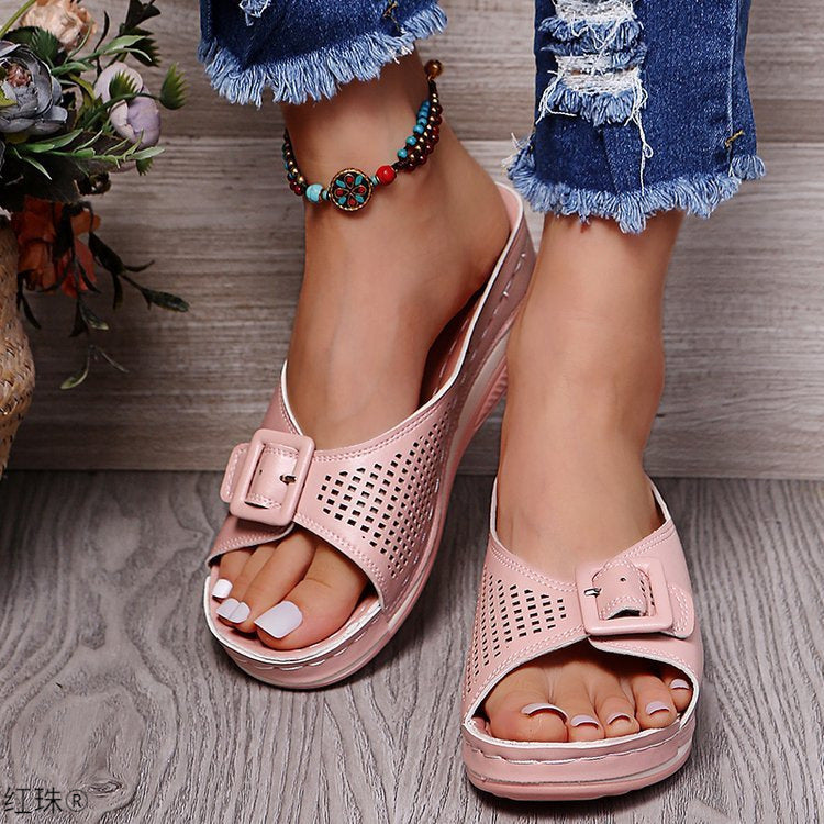 Klassische Orthopädische Sandalen mit zeitlosem Stil