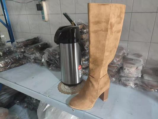 Schicke Orthopädische Stiefel mit einzigartigem Design