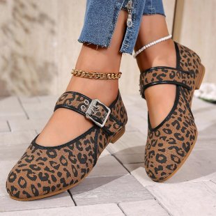 Schicke Orthopädische Schuhe mit einzigartigem Design