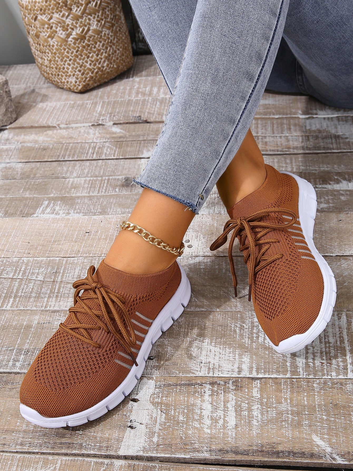 Klassische Orthopädische Schuhe mit zeitlosem Stil
